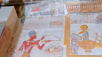 الانتهاء من ترميم مقصورة الإله آمون رع بمعبد ستي الأول بأبيدوس