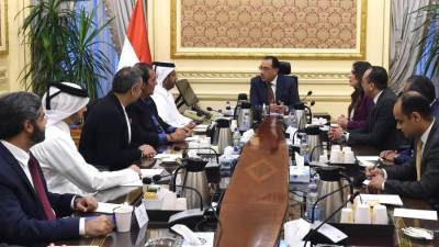 «رئيس الوزراء» يلتقى مسئولي جهاز قطر للاستثمار وقيادات شركة Accor العالمية للفنادق والضيافة