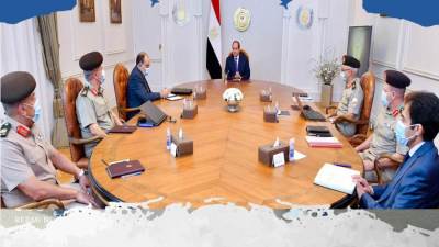 الرئيس عبد الفتاح السيسي يتابع الموقف الإنشائي لمشروعات الهيئة الهندسية