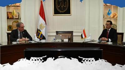 مساعد وزير الإسكان يعرض على سفير السويد رؤية الوزارة في تحقيق استراتيجية المدن الجديدة المستدامة 