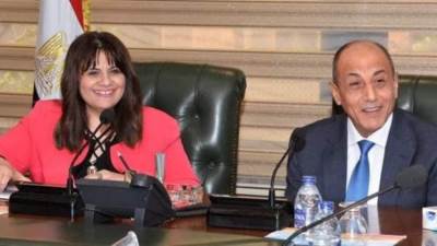 «وزيرة الهجرة» تعلن عن أول مجموعة محفزات ببرامج وأسعار خاصة لتذاكر الطيران من وإلى مصر