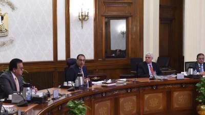 رئيس الوزراء يتابع الموقف التنفيذي لمنشآت مستشفى 500500 للأورام بالشيخ زايد