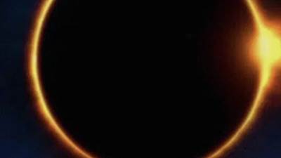 البحوث الفلكية يحذر المواطنين من النظر لكسوف الشمس غدا 