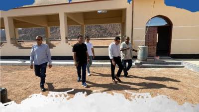 وزير الشباب والرياضة يتفقد أعمال تطوير مضمار الهجن بشرم الشيخ