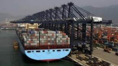 تداول 17 ألف طن بضائع عامة ومتنوعة بموانيء البحر الأحمر