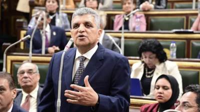 أسامة ربيع: 8 مليارات دولار عائدات متوقعة لـ”قناة السويس” في 2022-2023