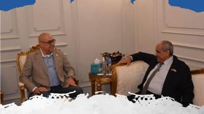 وزير الإسكان يلتقى نظيره الفلسطينى لبحث تدريب الكوادر الفلسطينية بـ«القومي لبحوث الإسكان والبناء»