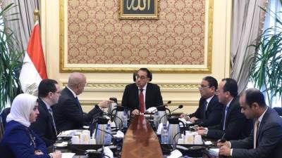 رئيس الوزراء يبحث مع وزير الإسكان سبل تحفيز الاستثمار الخارجي ويتابع طروحات الأراضى المختلفة