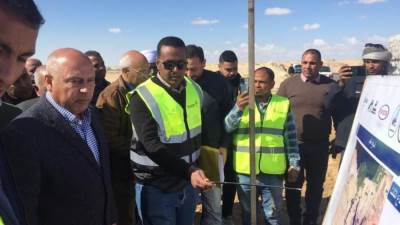 وزير النقل يتفقد مواقع العمل بالخط الثاني للقطار الكهربائي السريع 