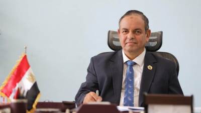 رئيس مصلحة الجمارك: وضع المستوردين المخالفين في قائمة «المخاطر العالية» 