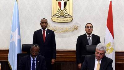 رئيسا وزراء مصر والصومال يشهدان توقيع تعاون في مجال التعليم العالي