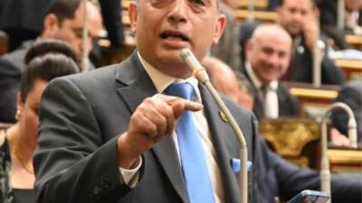 «النائب فريدي البياضي» يطالب بمثول الحكومة أمام مجلس النواب