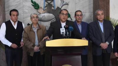 رئيس الوزراء: الإفراج عن سلع وبضائع بقيمة 645 مليون دولار يومى الأربعاء والخميس الماضيين