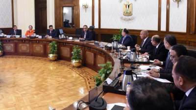 وزير السياحة: 78 جنسية يمكنها الحصول على التأشيرة السياحية لمصر إلكترونياً