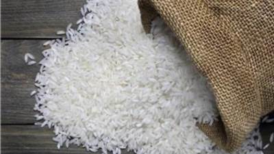 الحكومة تُعلن عن مناقصة لاستيراد الأرز الأبيض