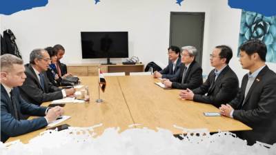 عمرو طلعت يعقد مباحثات مع كبرى الشركات العالمية العاملة فى الاتصالات وتكنولوجيا المعلومات 