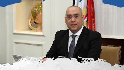 وزير الإسكان يتابع مشروعات البنية التحتية ببرج العرب الجديدة