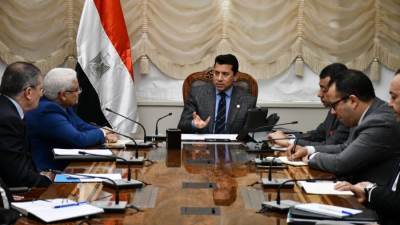 وزير الرياضة: نعمل على حل مشكلات كافة الأندية الرياضية مع التأمينات 