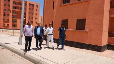 رئيس جهاز سوهاج الجديدة يتفقد عمارات الإسكان الاجتماعي بالمدينة