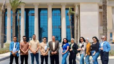 وفد من طلاب "إعلام أكتوبر" يزور مدينة المنصورة الجديدة ضمن حملة إعلامية كمشروع تخرج