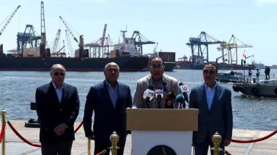 رئيس الوزراء: الدولة لا تستهدف إنشاء بنية أساسية فقط في الموانئ لكنها تريد ضمان استدامتها