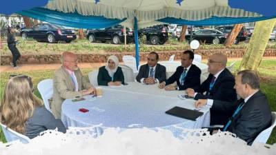 وزير الإسكان يلتقى المرشح لرئاسة المنظمة الحكومية الدولية المعنية بتغير المناخ