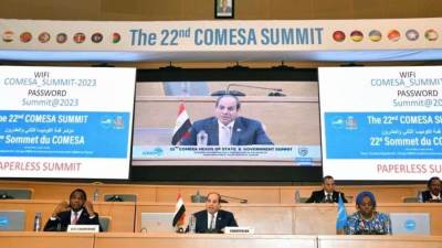 الرئيس السيسي يعود إلى أرض الوطن بعد جولة خارجية في جنوب القارة الأفريقية 