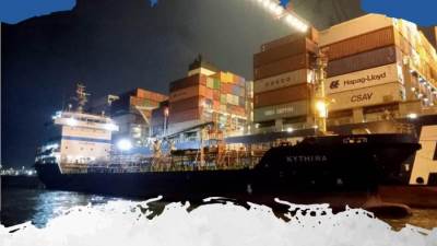 «اقتصادية قناة السويس»: نجاح ثاني عملية تموين سفن بميناء غرب بورسعيد