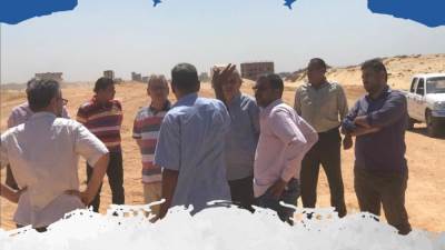 «بهجات وعلي» يتفقدان الأعمال الجاري تنفيذها بمشروعات الطرق بالعبور الجديدة