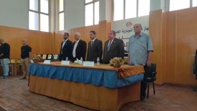 «رئيس جهاز النوبارية الجديدة» يكرم الطلاب المتفوقين بالمدينة.. صور 