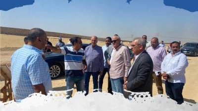 مسؤولو الإسكان يتفقدون الطرق والمشروعات الجاري تنفيذها بمدينة العبور الجديدة