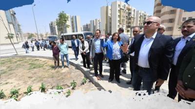 وزير الإسكان يتجول بمواقع وحدات «سكن كل المصريين» بمدينة 15 مايو