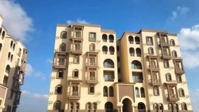 وزير الإسكان يتفقد المشروعات السكنية والتنموية بمدينة رشيد الجديدة
