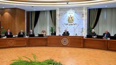 انشاء جامعة وتخصيص اراضي والبيع  بالدولار ..تعرف على قرارت مجلس الوزراء