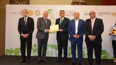 «جهاز مدينة ٦ أكتوبر» يفوز بجائزة أفضل مشروع في مجال معالجة مياه الصرف الصحي بالمبادرة الوطنية للمشروعات الخضراء الذكية  