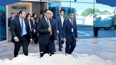 رئيس الوزراء يزور عدداً من الشركات العالمية في مجال صناعة التعهيد بالقرية الذكية