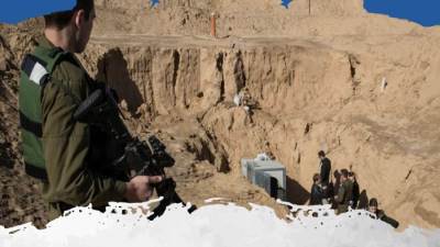 الكيان الصهيوني يواجه أنفاق غزة بـ«القنابل الإسفنجية»