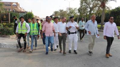 "جهاز مدينة ٦ أكتوبر" يشن حملة إشغالات بالقطاعين الشمالي والشرقي 