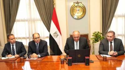 وزير الخارجية يعقد اجتماعاً مع ممثل  الشئون الخارجية  الأمنية للاتحاد الأوروبي