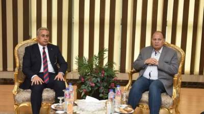 وزير العمل يفتتح ملتقى للتوظيف بأسيوط 