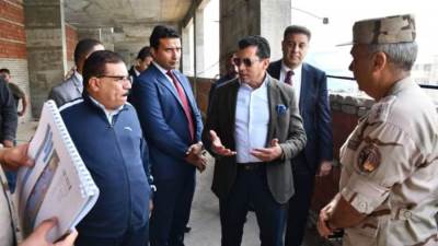 وزير الرياضة يتفقد سير العمل بمول وجراج المونوريل باستاد القاهرة الدولى