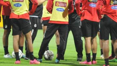 المنتخب الأوليمبي يؤدى تدريبه الأول بالعاصمة الإدارية