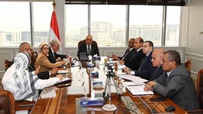 وزير الإسكان ومحافظ جنوب سيناء يتابعان المشروعات  فى مجالات الإسكان ومياه الشرب والصرف الصحى