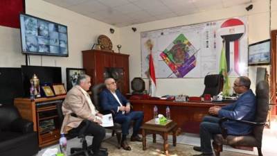 وزير الإسكان يزور جهاز العاشر من رمضان ويتابع منظومة مياه الشرب بالمدينة