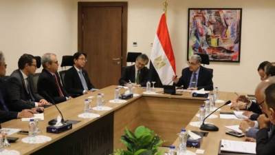 وزير الكهرباء يستقبل سفير اليابان بالقاهرة لبحث سبل التعاون في الطاقة المتجددة