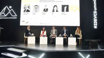 هيئة الاستثمار :نستهدف أن تكون"القاهرة" المنصة الأساسية لصناديق رأس المال بالشرق الأوسط