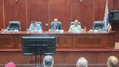 مسئولو"الإسكان" يتابعون سيرالعمل بالمشروعات الجارية بالمدن الجديدة 