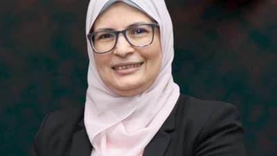 ناهد يوسف: مد العمل بقرار منح حوافز وتيسيرات لأراضي ووحدات المشروعات الصناعية