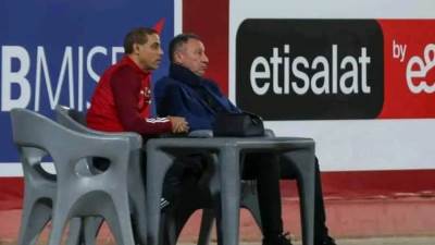 الخطيب يحضر مران الأهلي لدعم اللاعبين قبل بداية المشوار الإفريقي