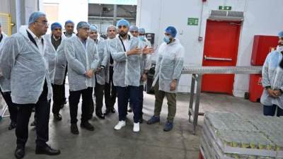 رئيس الوزراء يتفقد مصنع«يتريتش لاند للصناعات الغذائية» بالسادات